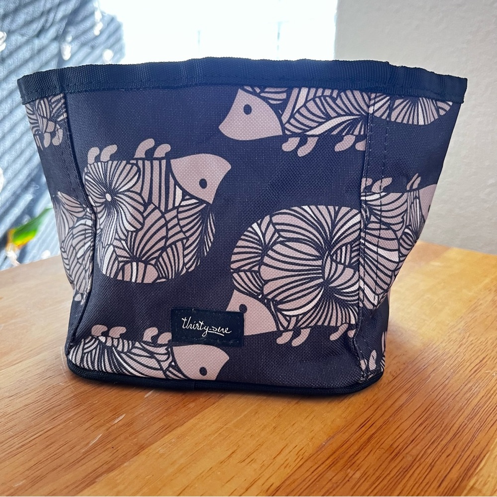 Thirty-One Hedgehog Cinch-Up Bin, Black, White and Grey